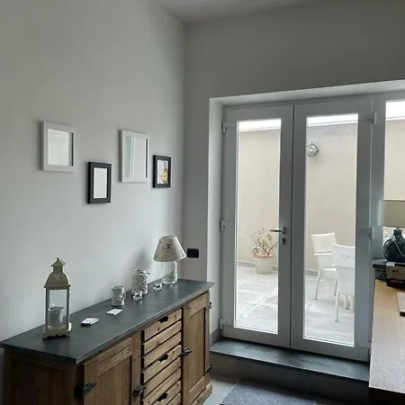 아파트 Baia House 69 바콜리